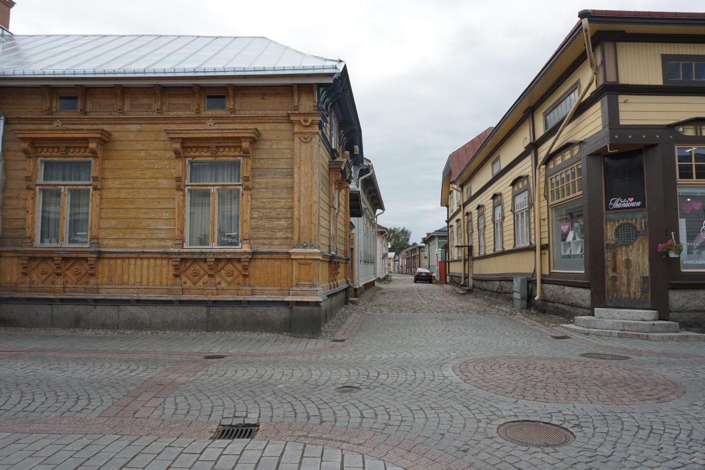 Rauma: Lace-Making & The Wooden Town - Megan Makes